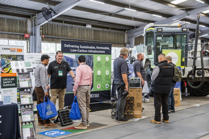 MWA | Knox Field Day